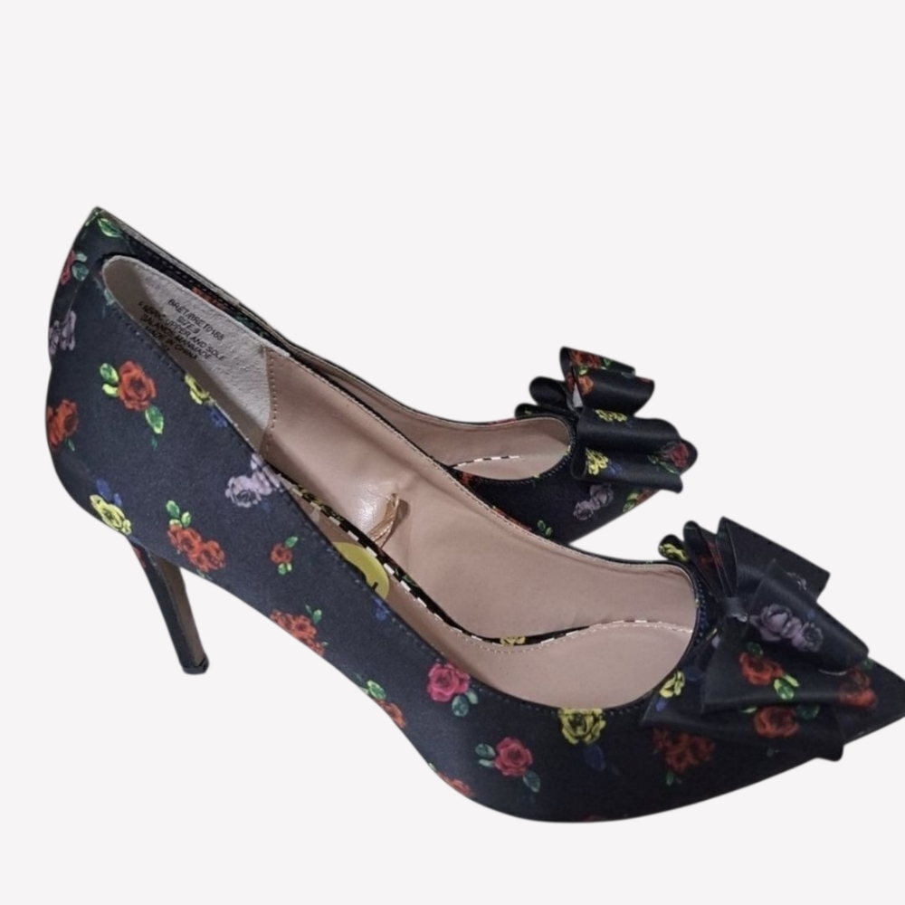 Betsey Johnson Floral Bow Pumps Size 9 - Picture 2 of 4